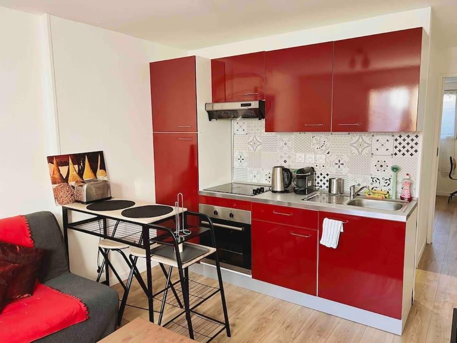 Appartement Ensoleille A 15 Minutes De Paris فيتري سور سين المظهر الخارجي الصورة